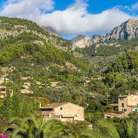 Circe Holiday home Fornalutx